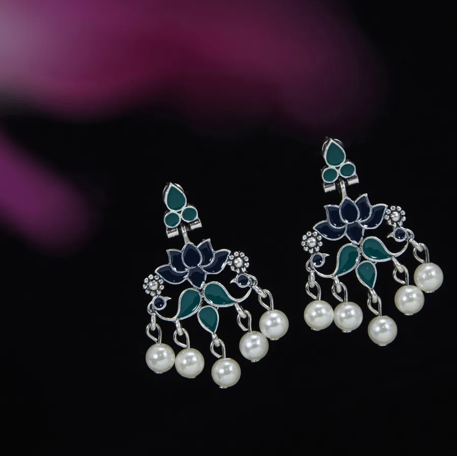 Antique Gold /Silver Plated Enamel Lotus Designed Dangling Pearl Earring