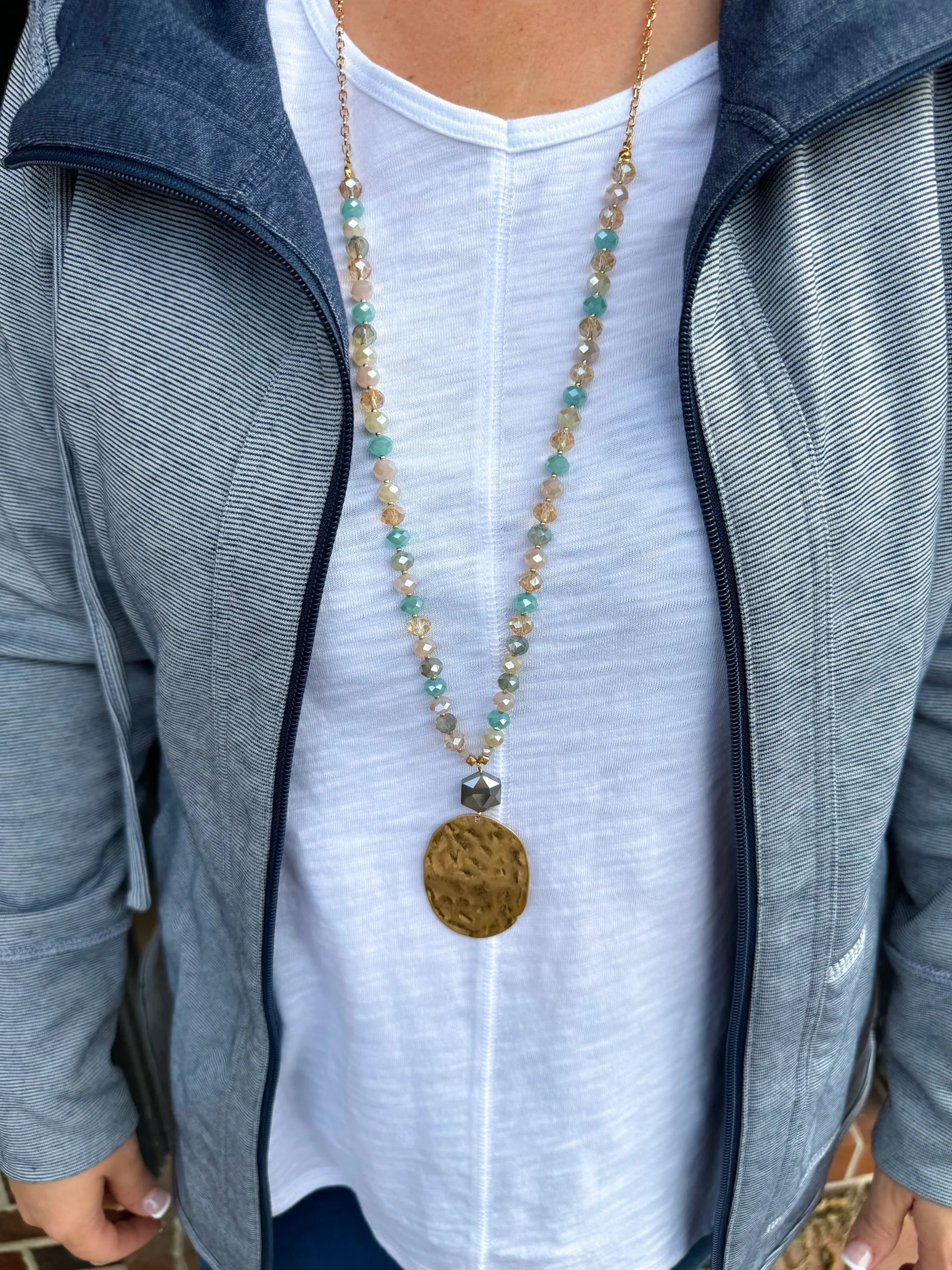 Peach and Gold Pendant Necklace Set