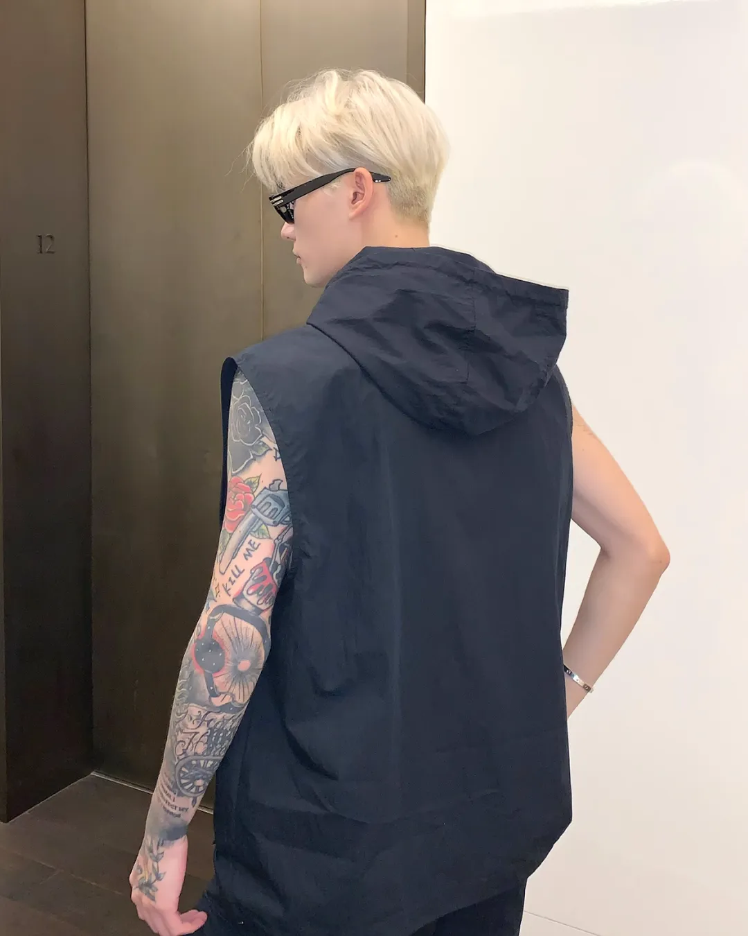Tech Zip Hood Vest / Wide Pants Setup CBJ0083